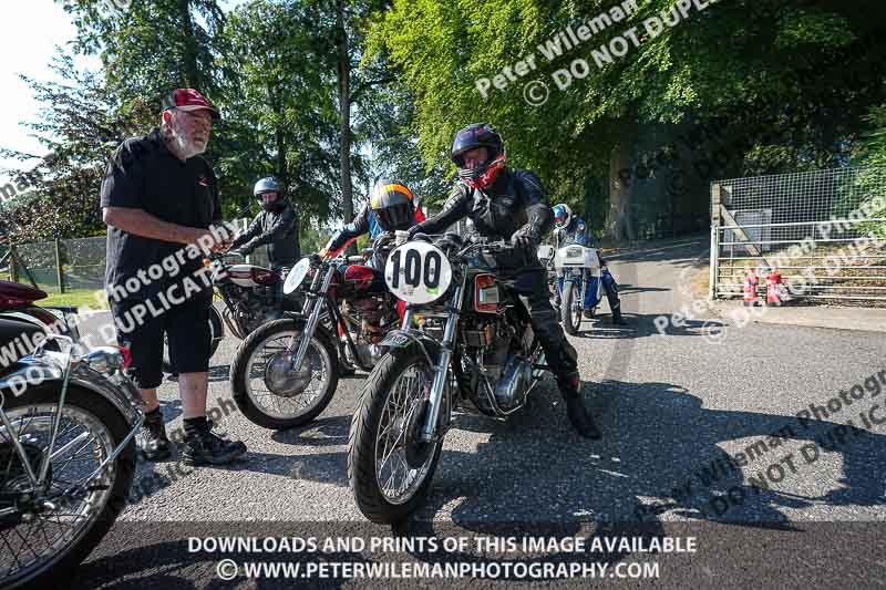 cadwell park;cadwell park photographs;cadwell trackday photographs;enduro digital images;event digital images;eventdigitalimages;peter wileman photography;racing digital images;trackday digital images;trackday photos
